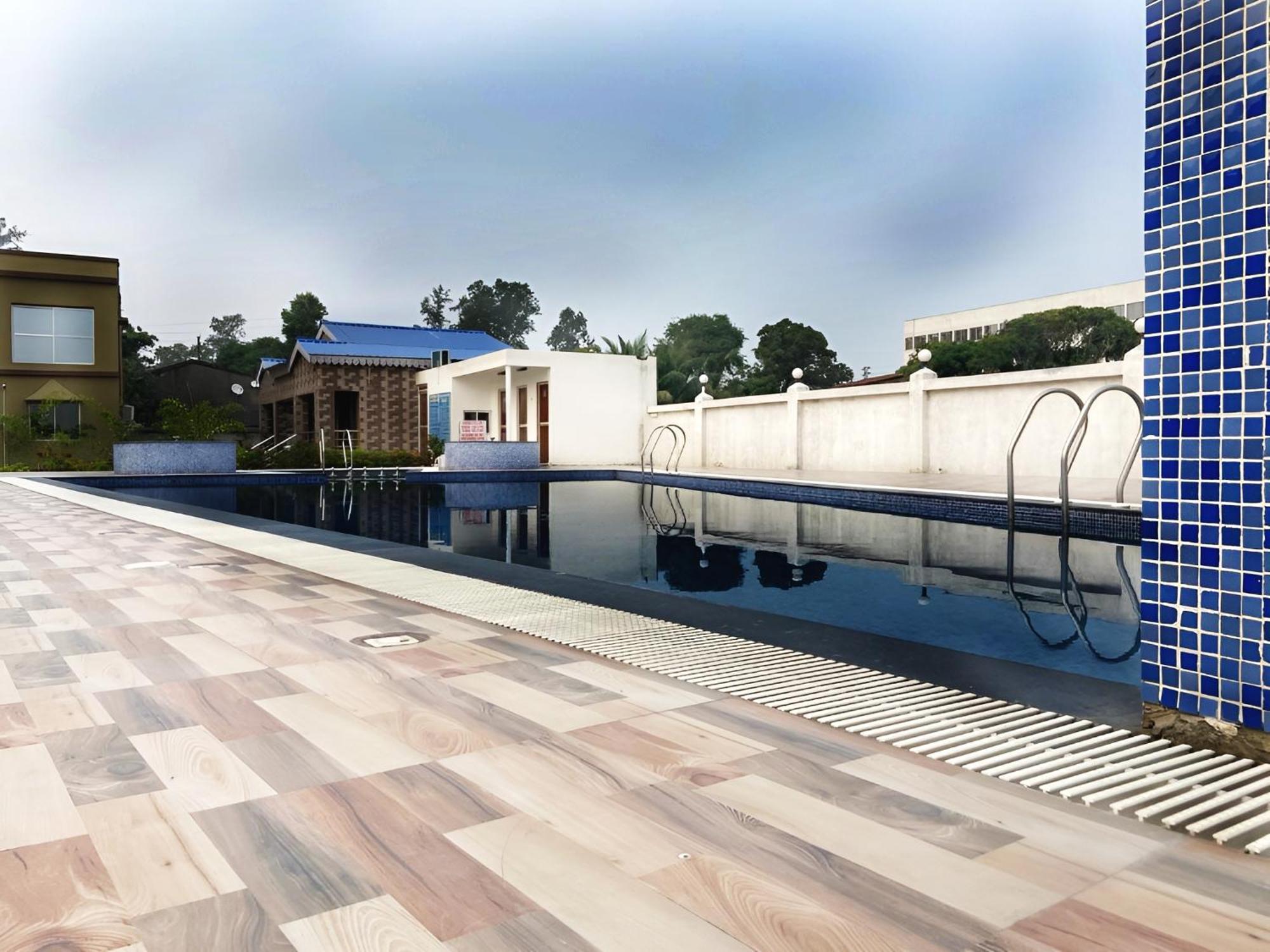 Resort Saikat Saranya Mandarmani Exterior photo